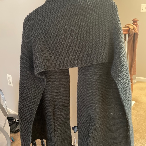 Scarf - Picture 2 of 3